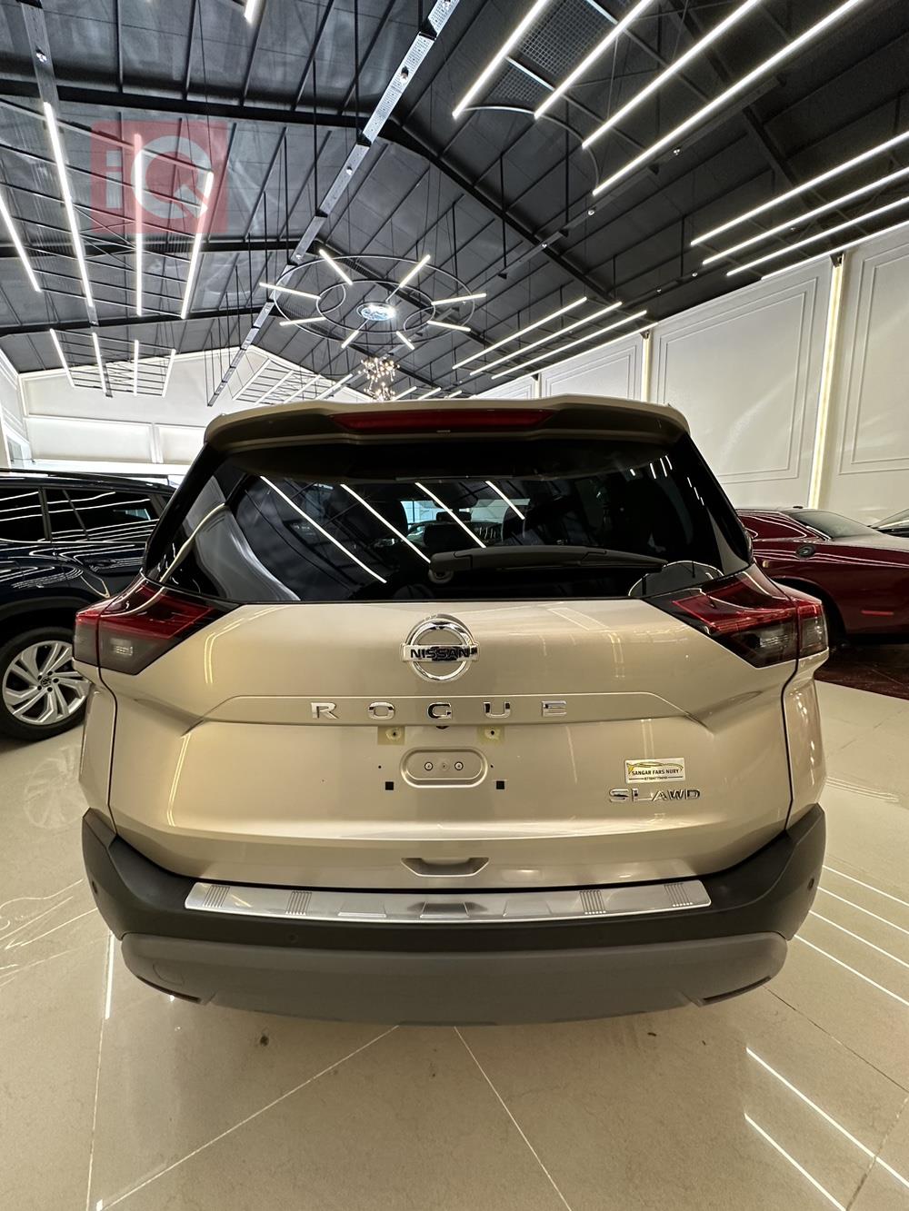 Nissan Rogue